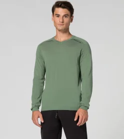 Evoknit® V-Neck Pullover