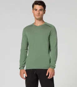 Evoknit® V-Neck Pullover