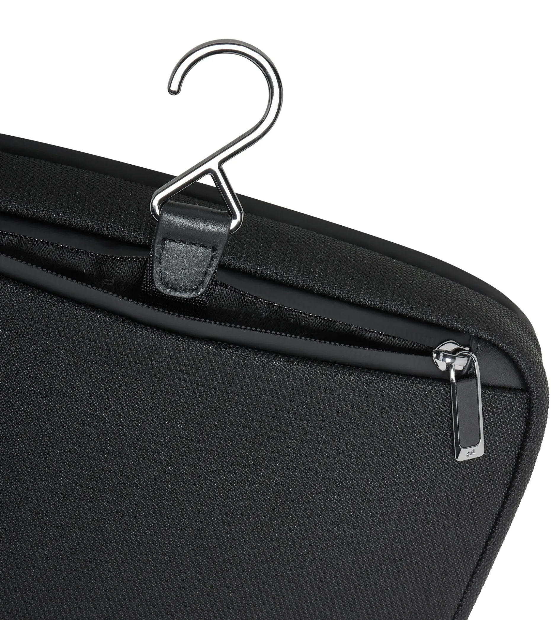 Roadster Nylon Washbag L