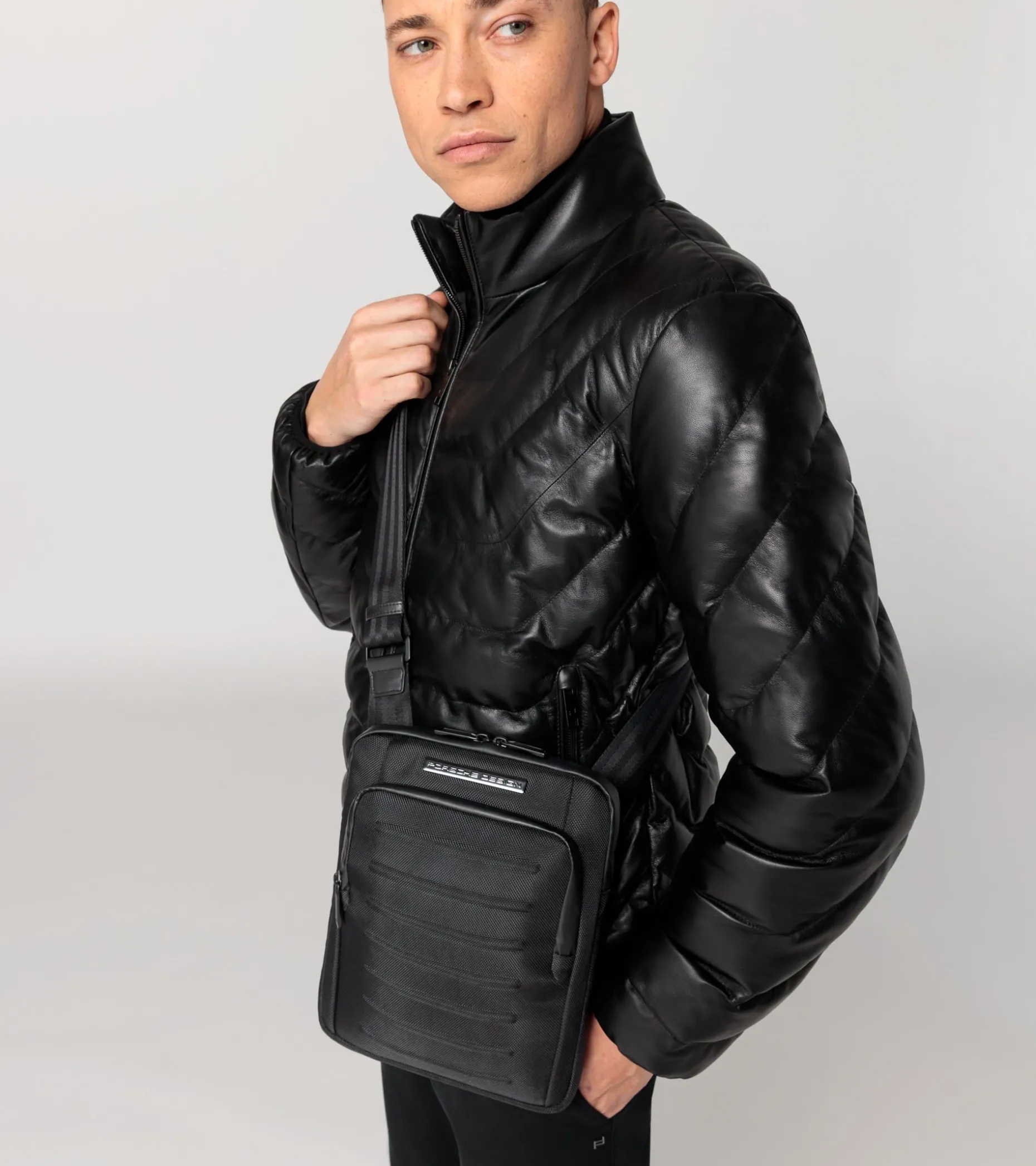 Roadster Pro Shoulderbag S